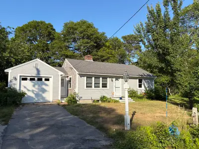 3 Halls Way, Harwich MA