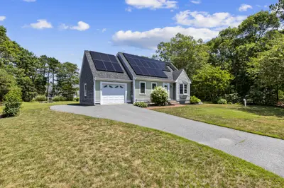 29 Sheffield Place, Mashpee MA — view 2