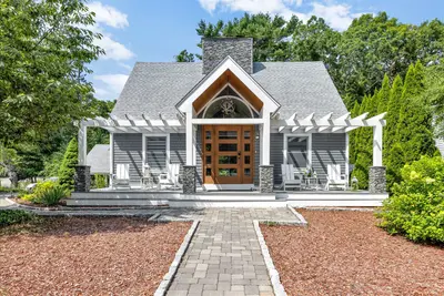 15 Periwinkle Lane