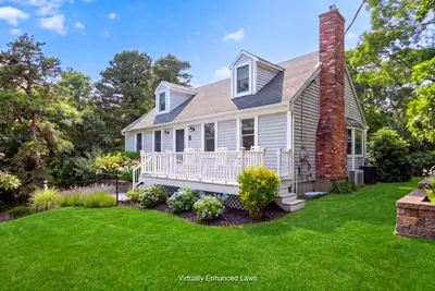 25 Marthas Lane, Harwich MA — view 2