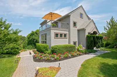 20 Bayberry Avenue, Provincetown MA — view 4