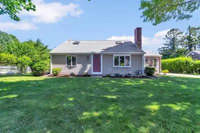 18 Clearview Avenue