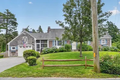 19 Whig Street, Dennis MA — view 4