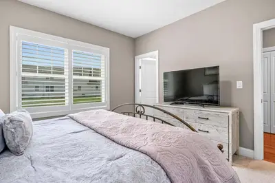 637 Gifford Street, Unit 15b, Falmouth MA — view 5