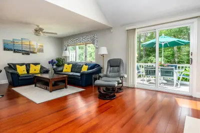 2 Mainsail Circle, Mashpee MA — view 4