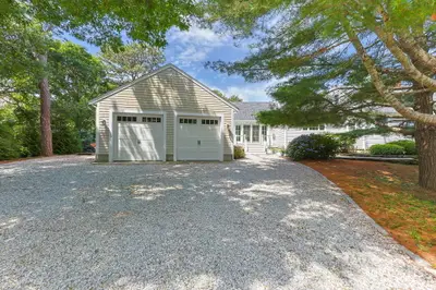 25 Pilgrims Path, Eastham MA — view 4