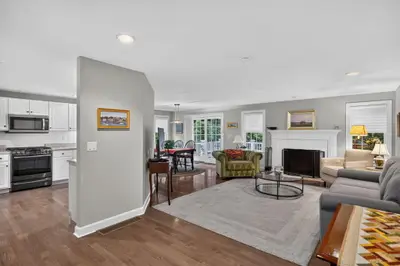8 Elizabeth Circle, Unit 8, Mashpee MA — view 2