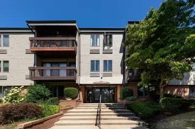 54 Old Colony Way, Unit Apt U, Orleans MA — view 3