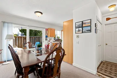 15 Mechanic Street, Unit Apt 1, Provincetown MA — view 4