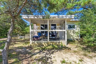 50 Ocean View Drive, Unit 14, Wellfleet MA — view 3