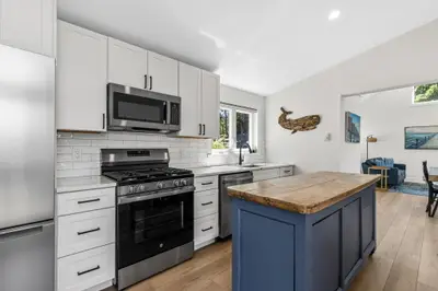 56a W Franklin Street, Provincetown MA — view 5