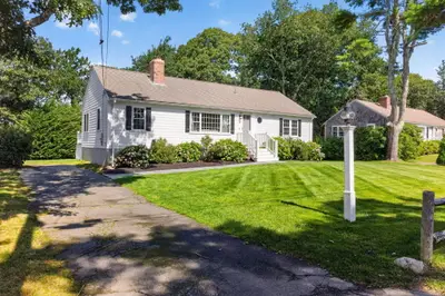 3 Redwood Lane, Dennis MA — view 2
