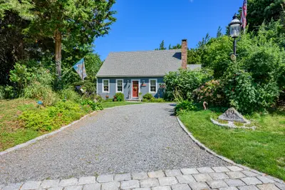 19 Settler's Trace, Eastham MA — view 2