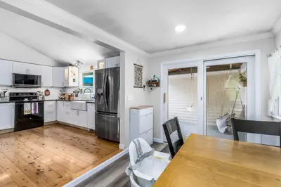 23 Highview Avenue, Mashpee MA — view 3