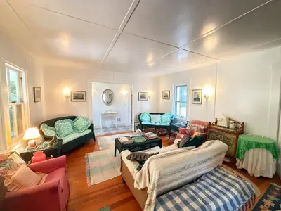 528 Main Street, Vineyard Haven MA — view 5
