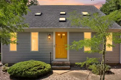 21 Mill Road, Falmouth MA — view 2
