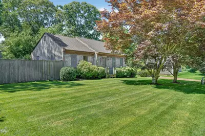 66 Hudson Avenue, Oak Bluffs MA — view 2