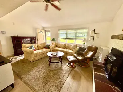 11 Stanley Street, Oak Bluffs MA — view 4