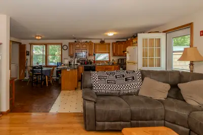2 Winemack Street, Oak Bluffs MA — view 5