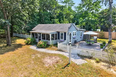 15 Alice Road