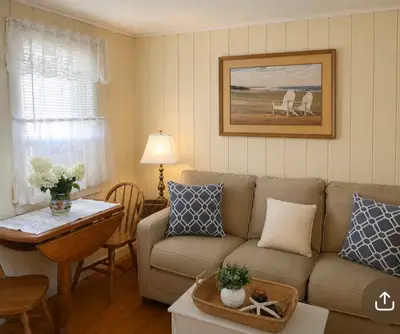 110 Glendon Road, Unit 2