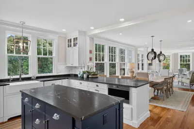 129 Racing Beach Avenue, Falmouth MA — view 3