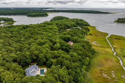 6 Heron Way, Mashpee MA — view 3