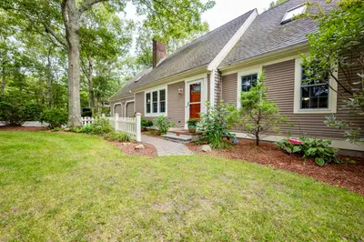 289 Quaker Meetinghouse Road