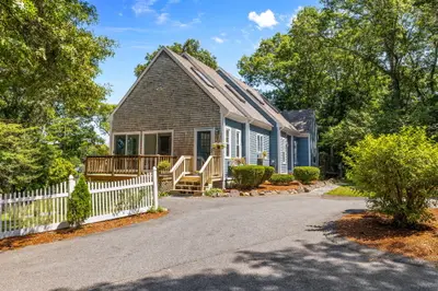42 Mattapan Street, Falmouth MA — view 3