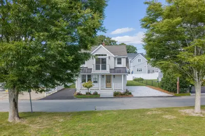 10 Vesper Avenue, Falmouth MA — view 2