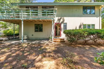 679 Poponessett Road, Barnstable MA