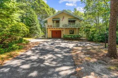 679 Poponessett Road, Barnstable MA — view 2
