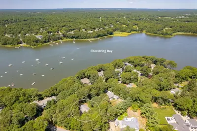 679 Poponessett Road, Barnstable MA — view 4