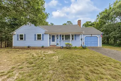 1 Kimberley Way, Harwich MA