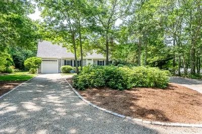 8 MacAndrew Drive, Dennis MA — view 2
