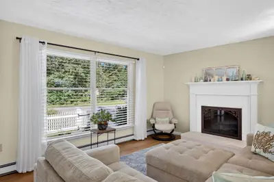 16 Holly Ridge Drive, Sandwich MA — view 5