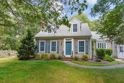 12 Pond Street, Brewster MA — view 3