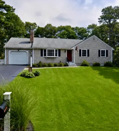 90 Lady Slipper Drive