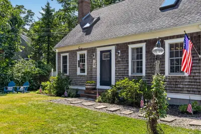 11 Burbank Street, Sandwich MA — view 3