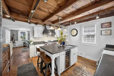 14 Court Street, Provincetown MA — view 2