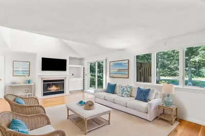 7 Par Three Court, Mashpee MA — view 5