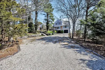 141 Daniels Island Road, Mashpee MA — view 3