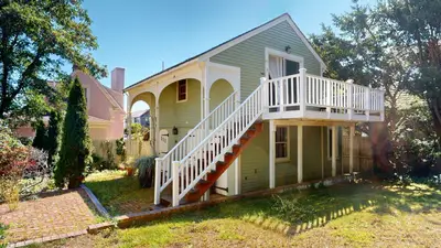 54 Commercial Street, Unit 2
