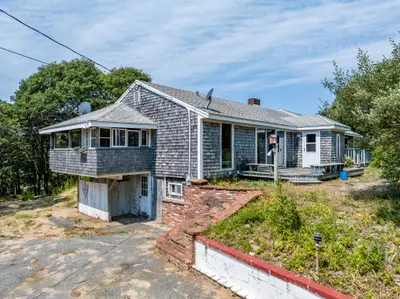 206 Route 6, Truro MA