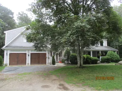 1586 Hyannis Road, Barnstable MA — view 2