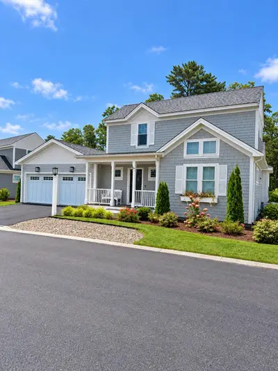 8 Topspin Way, Mashpee MA — view 3