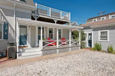 9 Dyer Street, Unit B, Provincetown MA — view 2