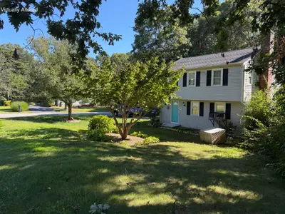 39 Warwick Way, Mashpee MA — view 2