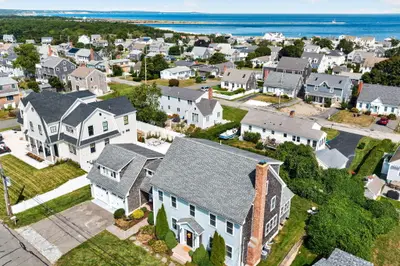 49 Wood Avenue, Sandwich MA