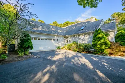 57 Cairn Ridge Road, Falmouth MA — view 4